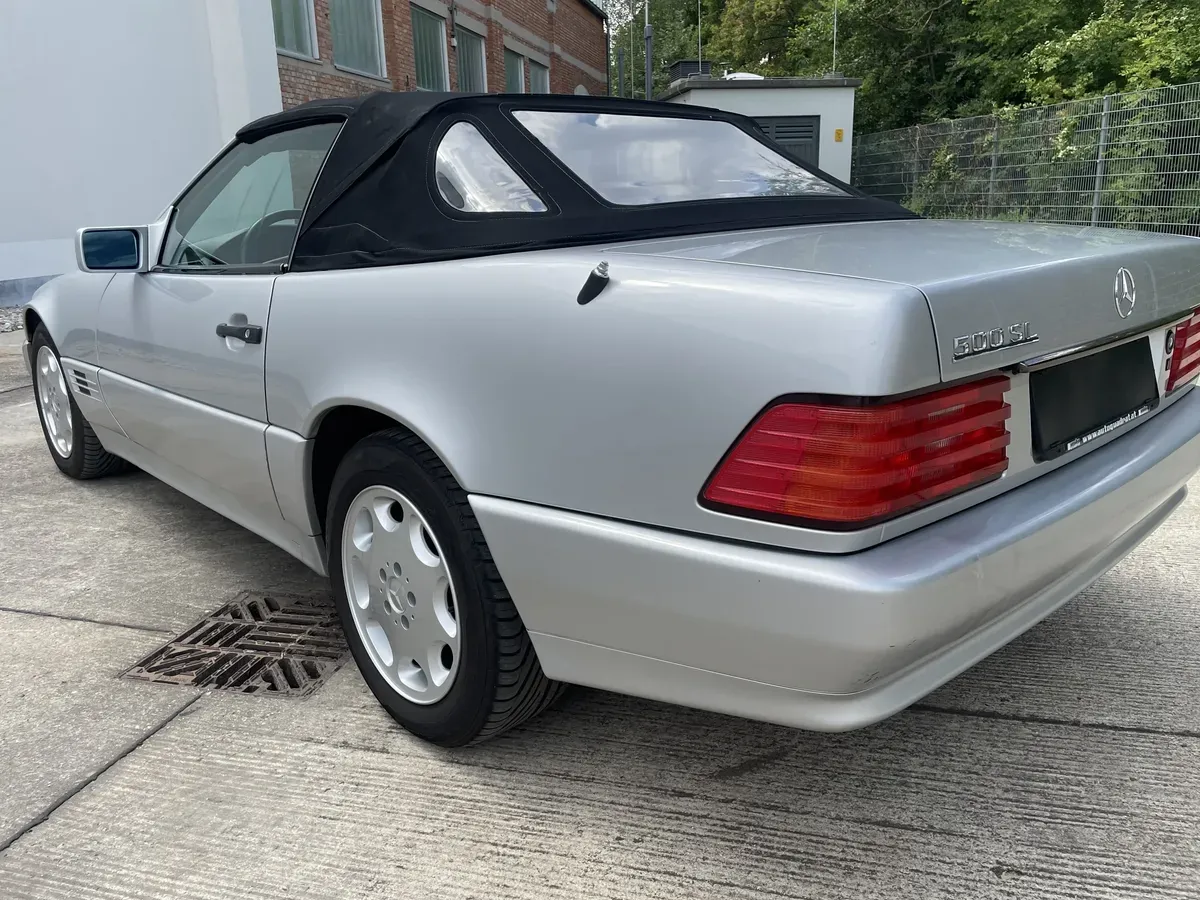 Mercedes-Benz Sl-Class 1993 photo 3