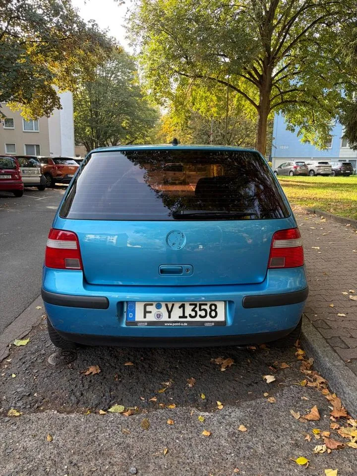 Volkswagen Golf
