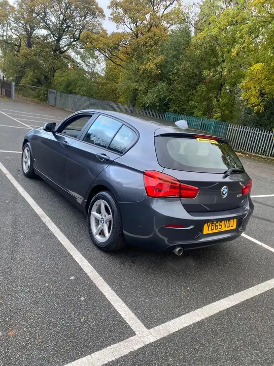 BMW 1 Series 2015 photo 2
