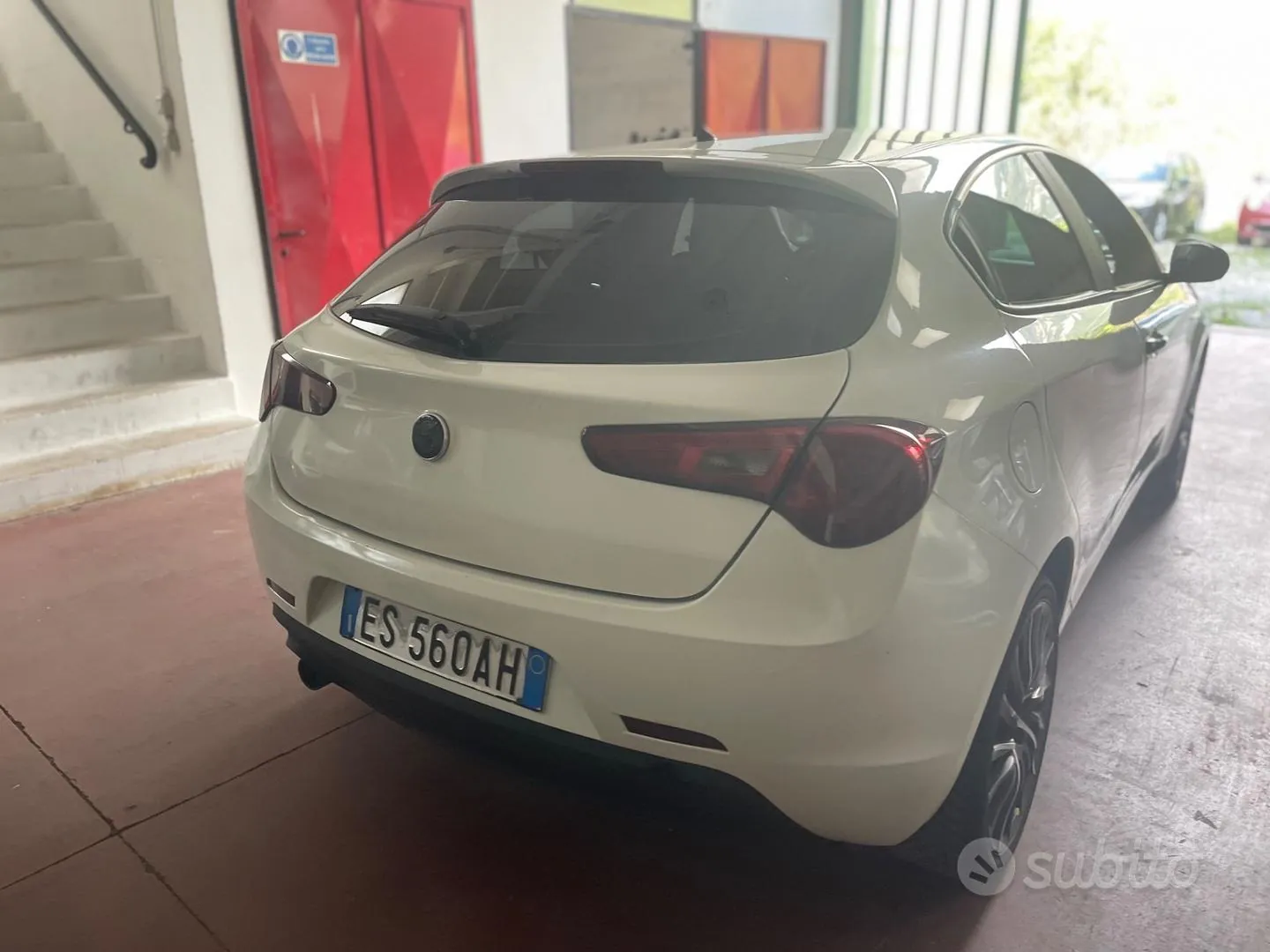 Alfa Romeo Giulietta 2013 photo 5