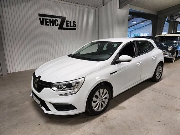 Renault Megane 2016 photo 2