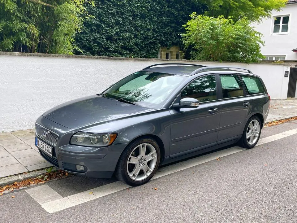 Volvo V50