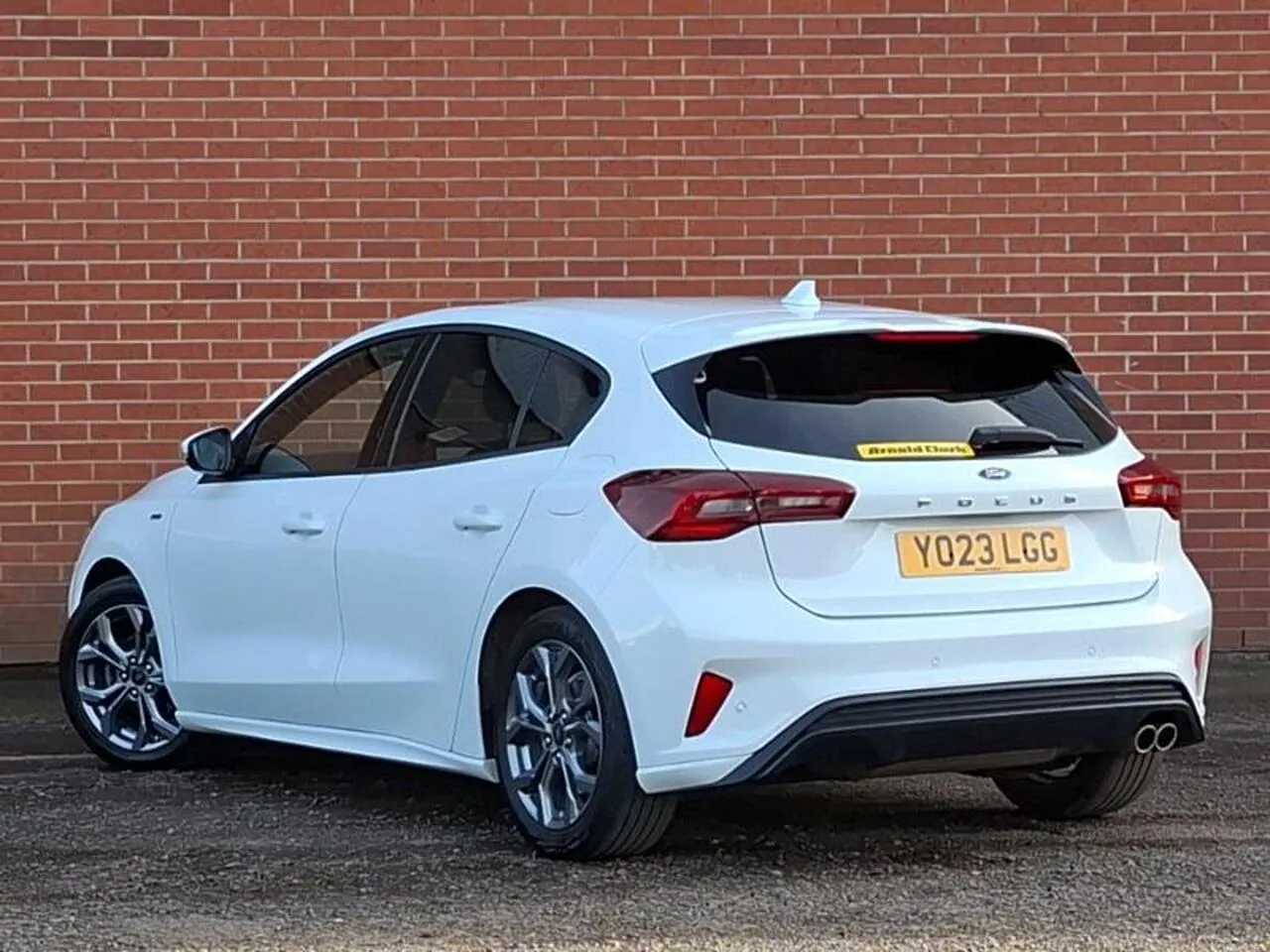 Ford Focus 2023 photo 2