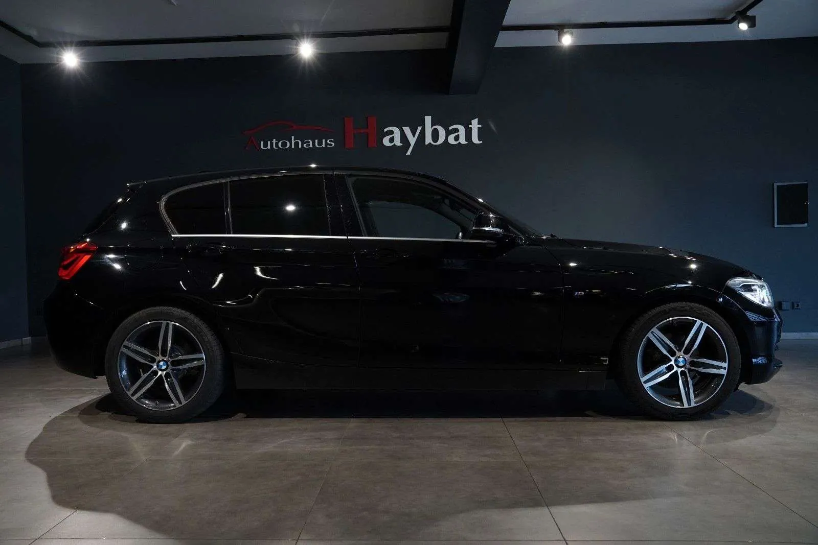 BMW 118I 2015 photo 4