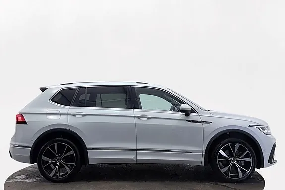 Volkswagen Tiguan Allspace 2023 photo 5