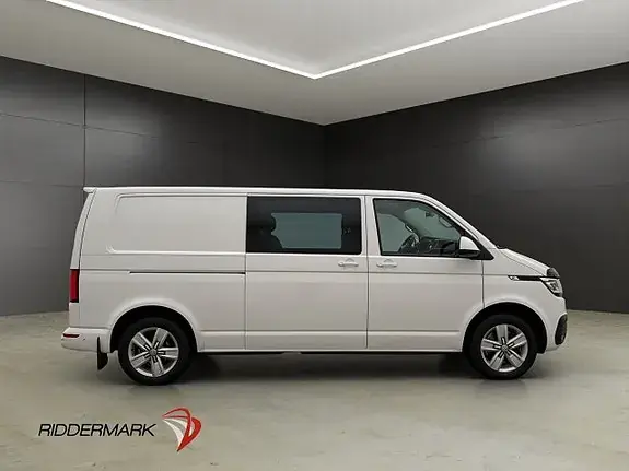 Volkswagen Transporter 2020 photo 2