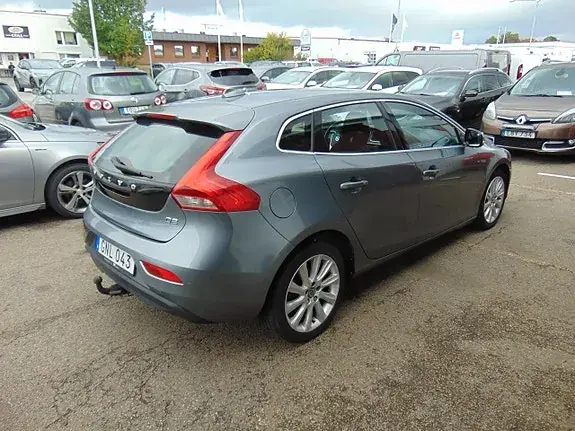 Volvo V40 2015 photo 5