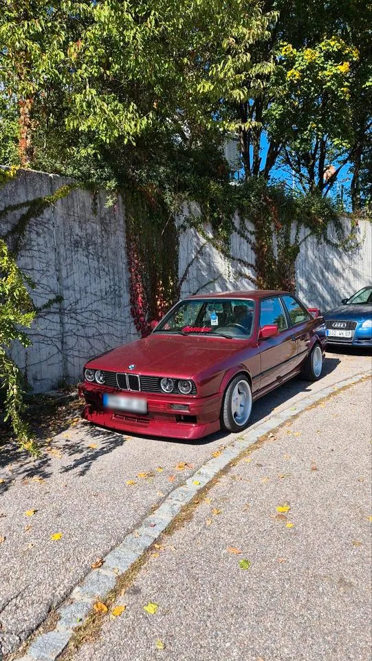 BMW E30