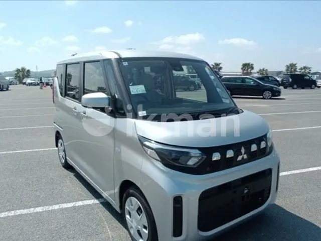 Mitsubishi Ek Space