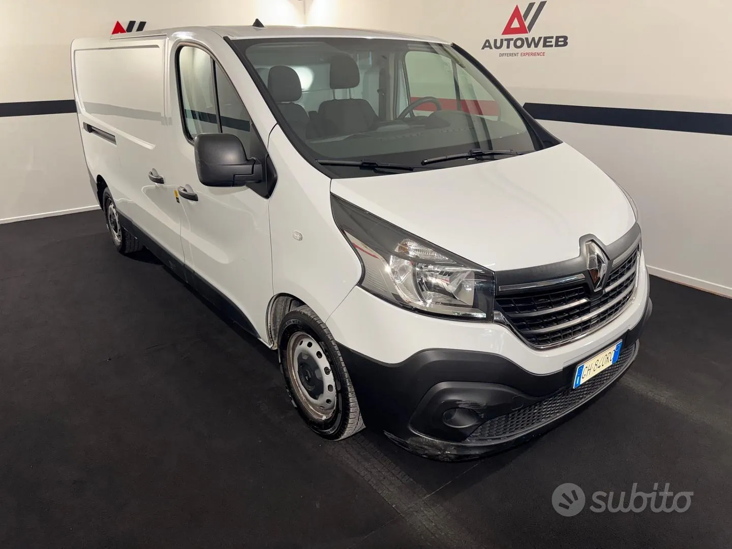 Renault Trafic 2022 photo 3