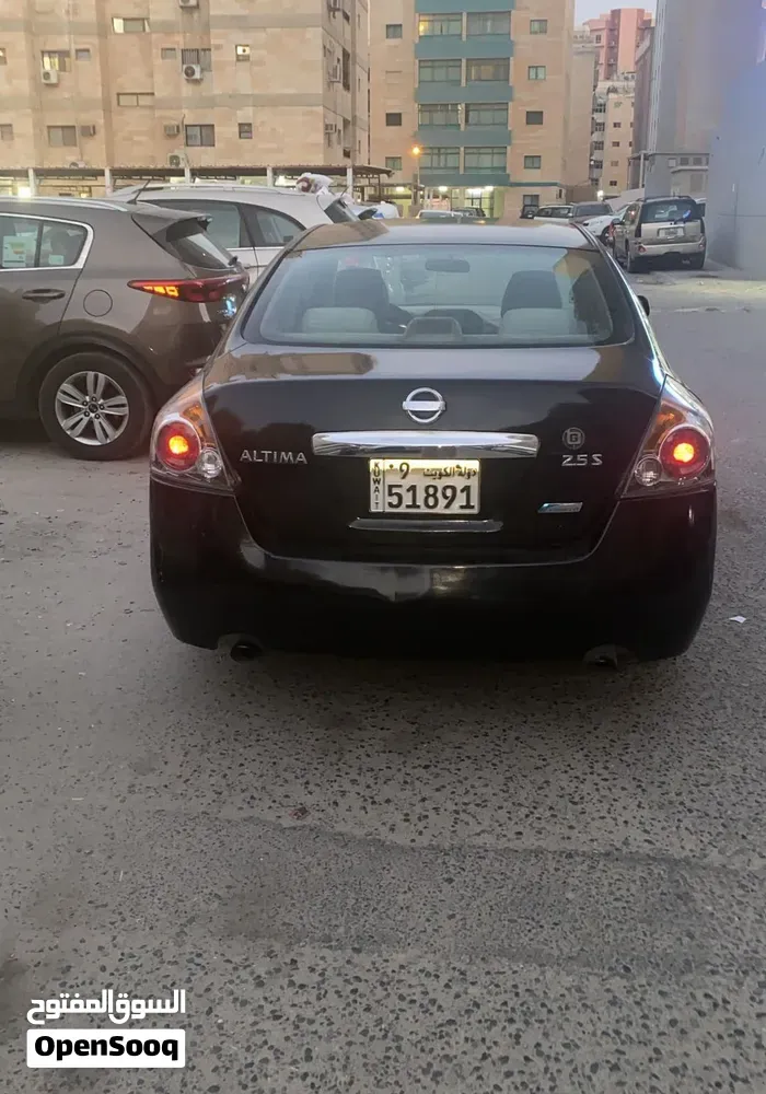 Nissan Altima