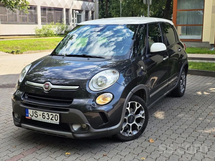 Fiat 500L 2014 photo 2