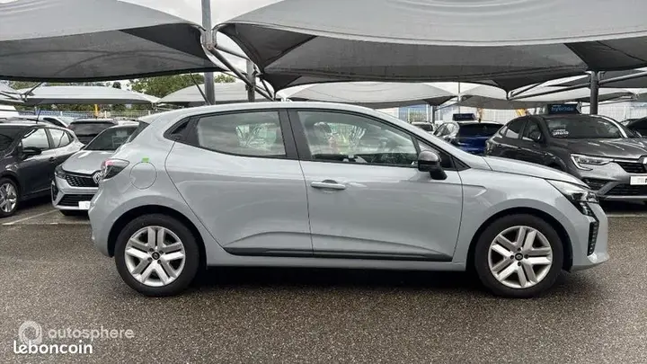 Renault Clio 2025 photo 4