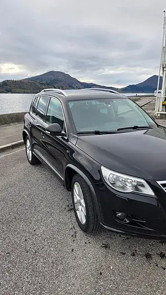 Volkswagen Tiguan 2010 photo 3