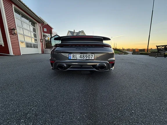 Porsche 911 Turbo S 2020 photo 5