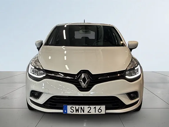 Renault Clio 2017 photo 2