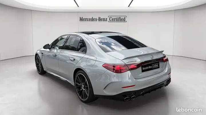 Mercedes-Benz E-Class 2026 photo 3