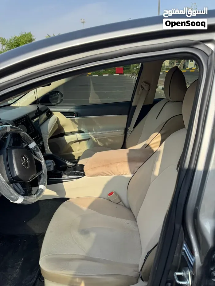 Toyota Camry 2022 photo 3