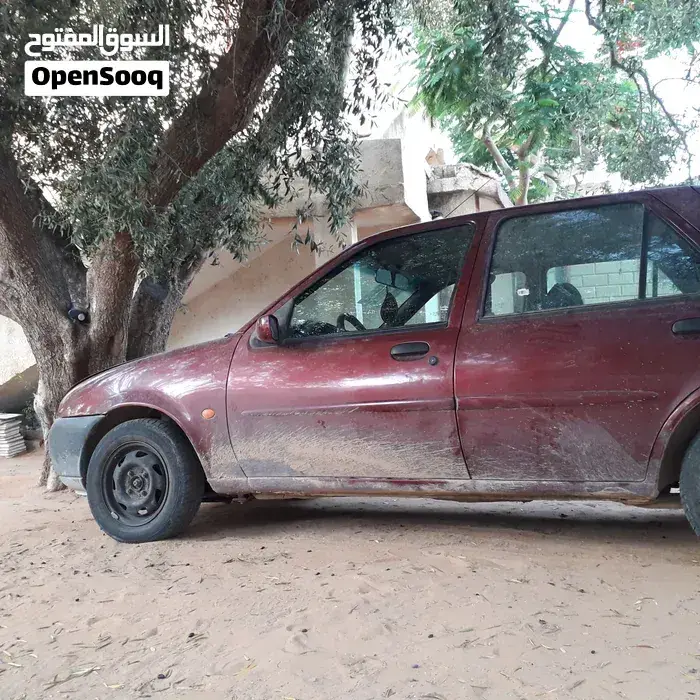 Ford Fiesta 1999 photo 4