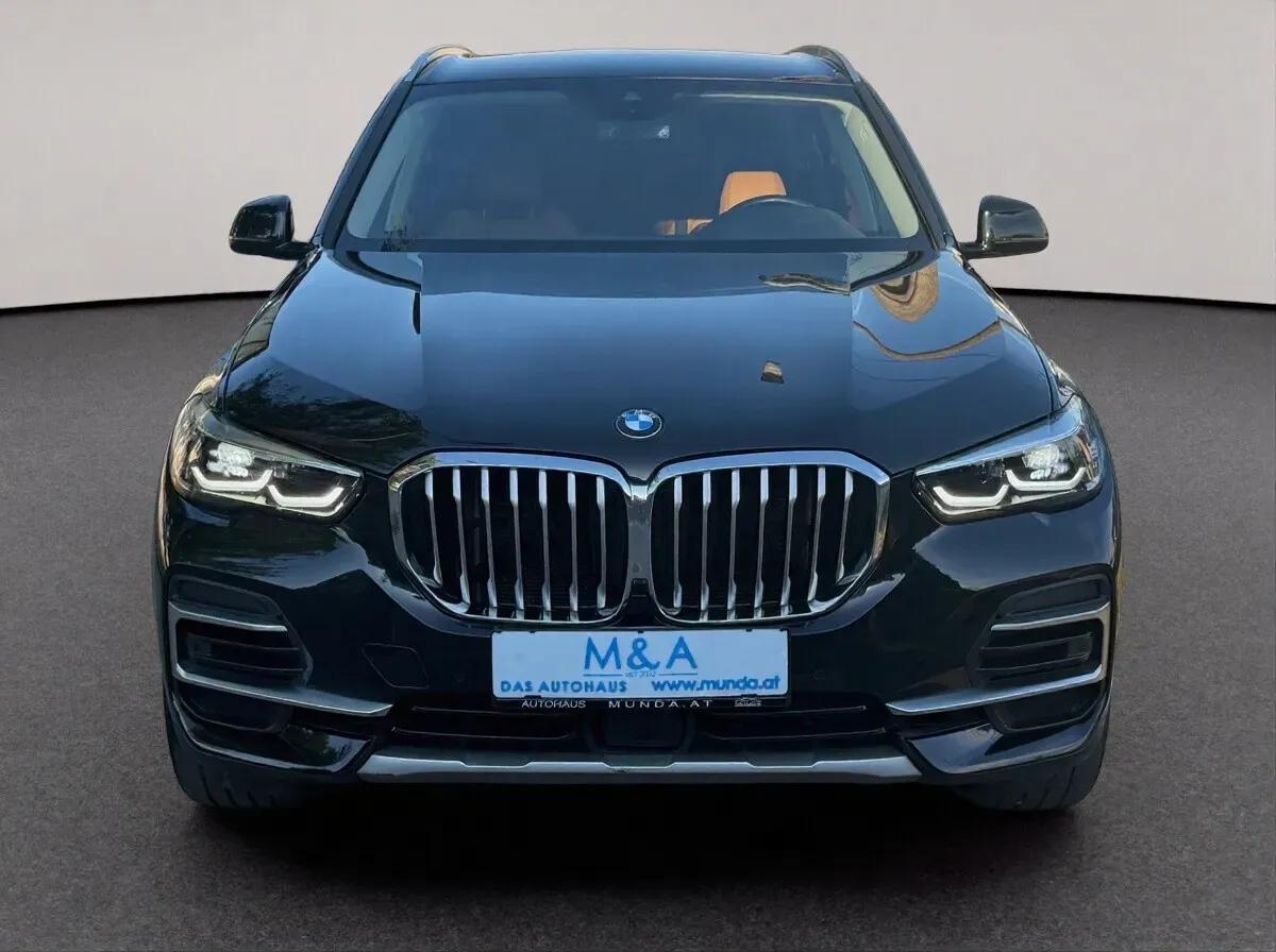 BMW X5 2022 photo 2
