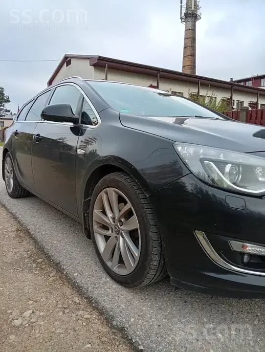 Opel Astra 2015 photo 3