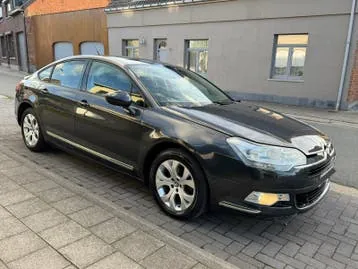Citroen C5 2010 photo 3