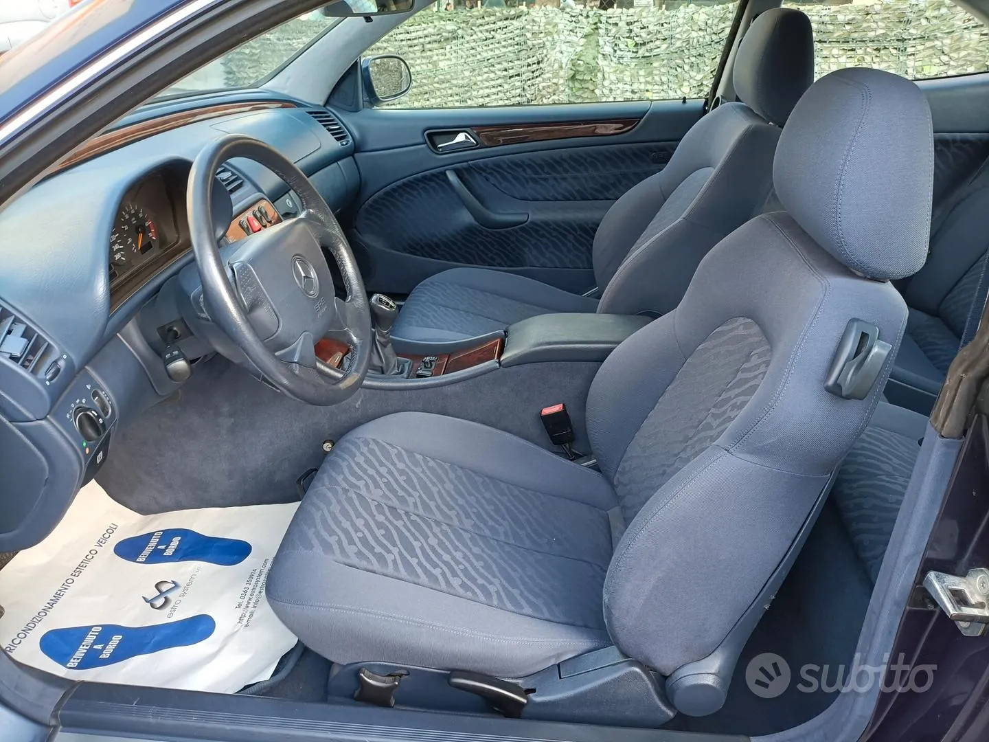 Mercedes-Benz Clk 200 Kompressor 1999 photo 3