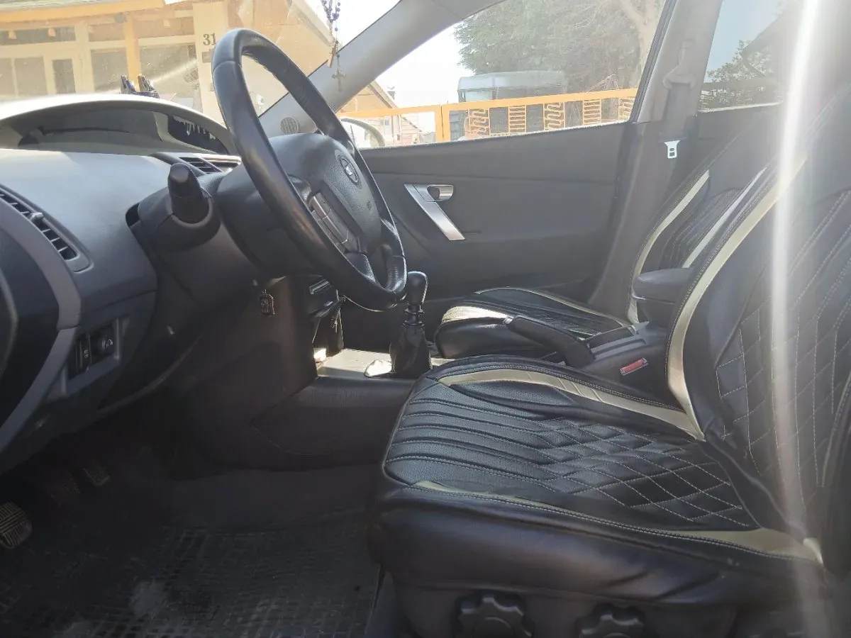 Nissan Primera 2004 photo 3