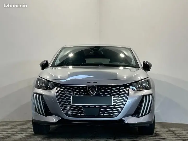 Peugeot 208 2024 photo 5