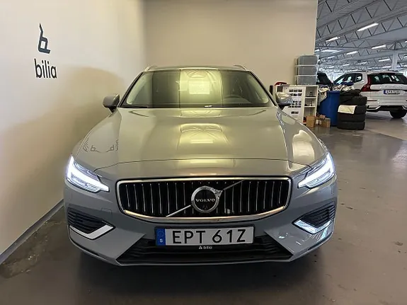 Volvo V60 2025 photo 2