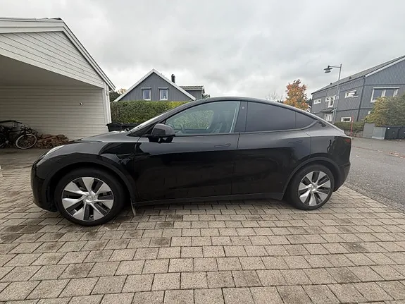 Tesla Model Y 2024 photo 5