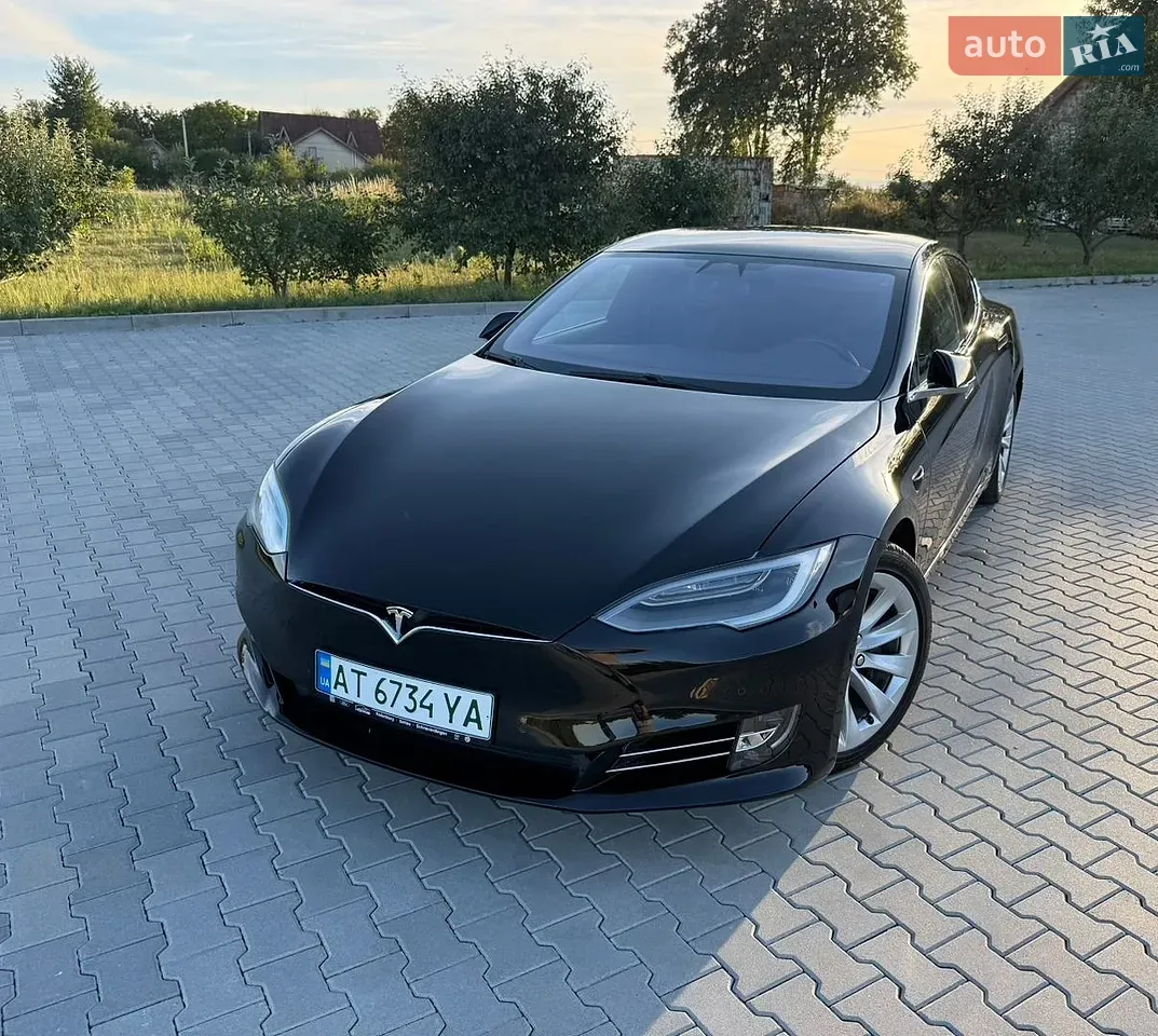 Tesla Model S