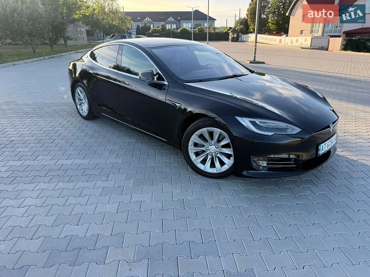 Tesla Model S 2018 photo 3