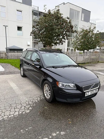 Volvo V50