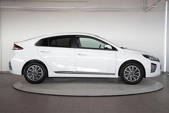 Hyundai Ioniq 2021 photo 4