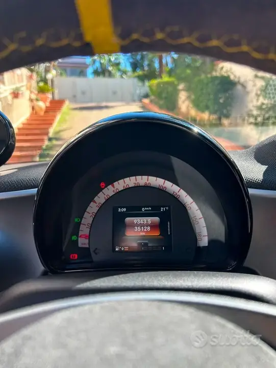 Smart Forfour 2018 photo 4
