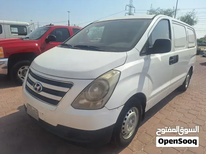 Hyundai H1 Gls 2018 photo 2