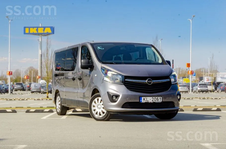 Opel Vivaro 2017 photo 2