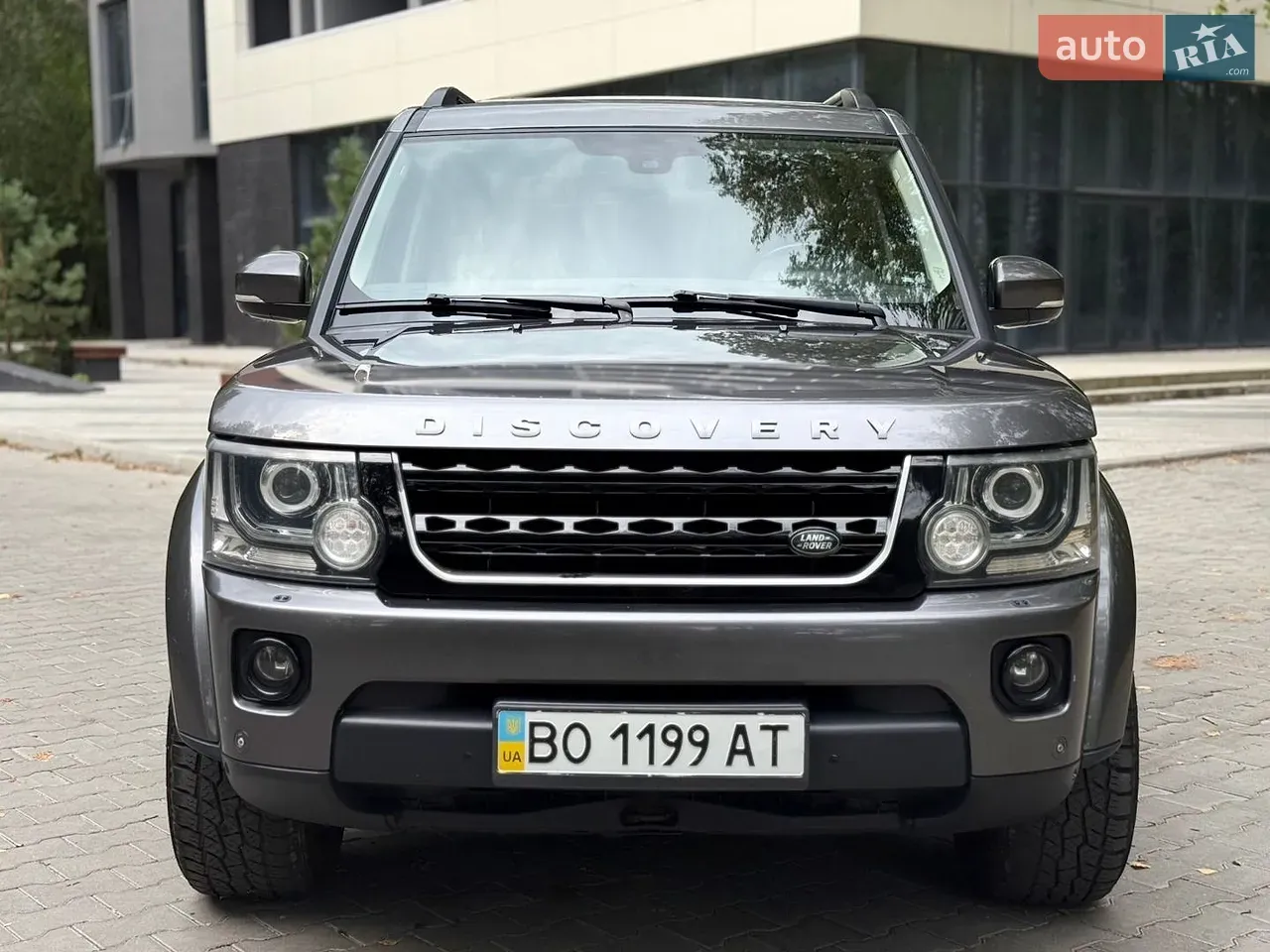 Land Rover Discovery 2015 photo 4