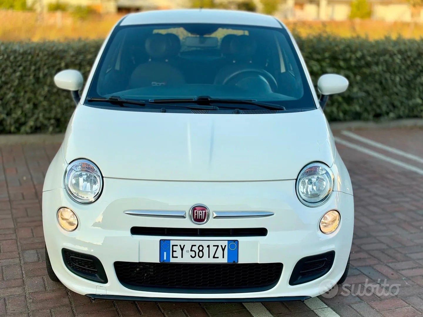 Fiat 500 2015 photo 2