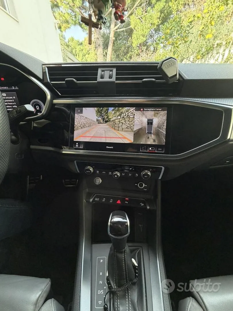 Audi Q3 2020 photo 2