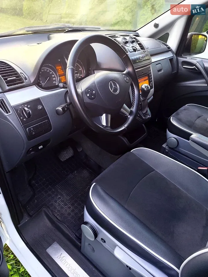 Mercedes-Benz Vito 2011 photo 2