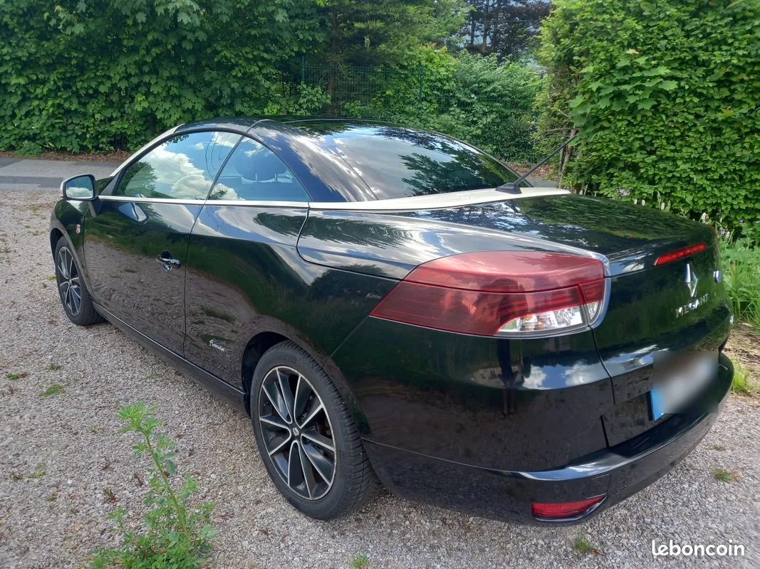 Renault Megane 2014 photo 2