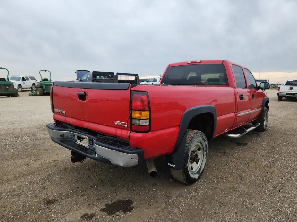 GMC Sierra 2500Hd 2005 photo 4