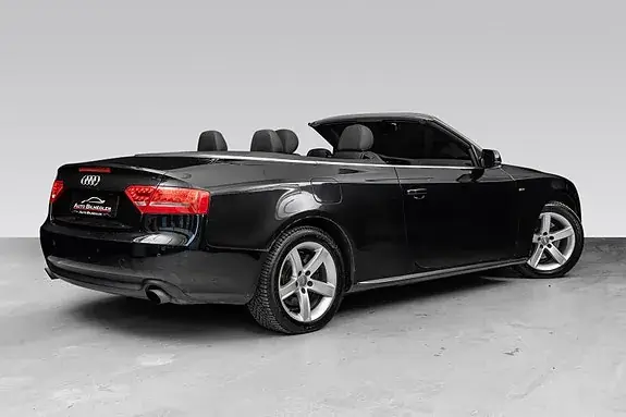Audi A5 2009 photo 2