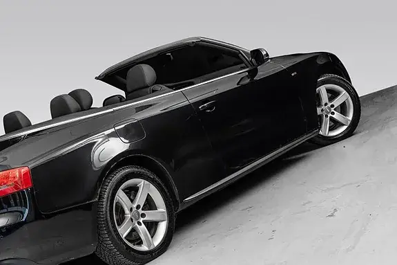 Audi A5 2009 photo 4