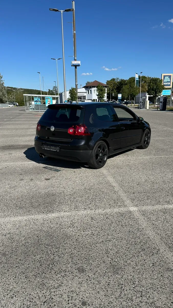 Volkswagen Golf 2008 photo 2