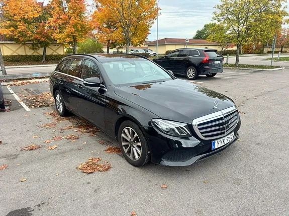 Mercedes-Benz E200