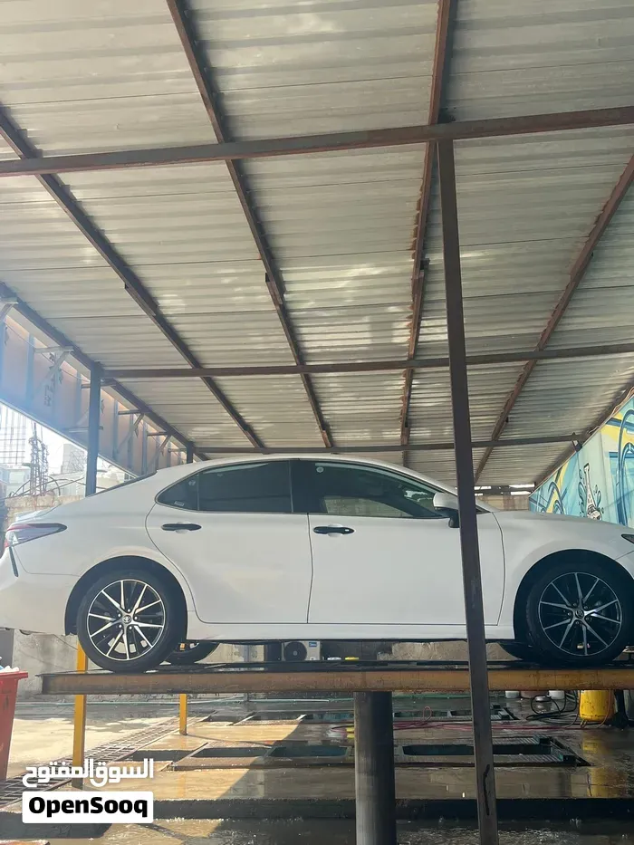 Toyota Camry 2024 photo 2