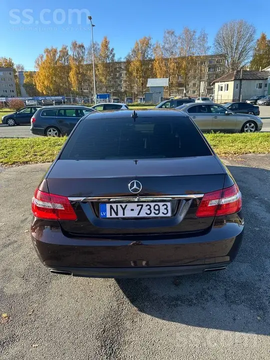 Mercedes-Benz E300 Cdi 2012 photo 5